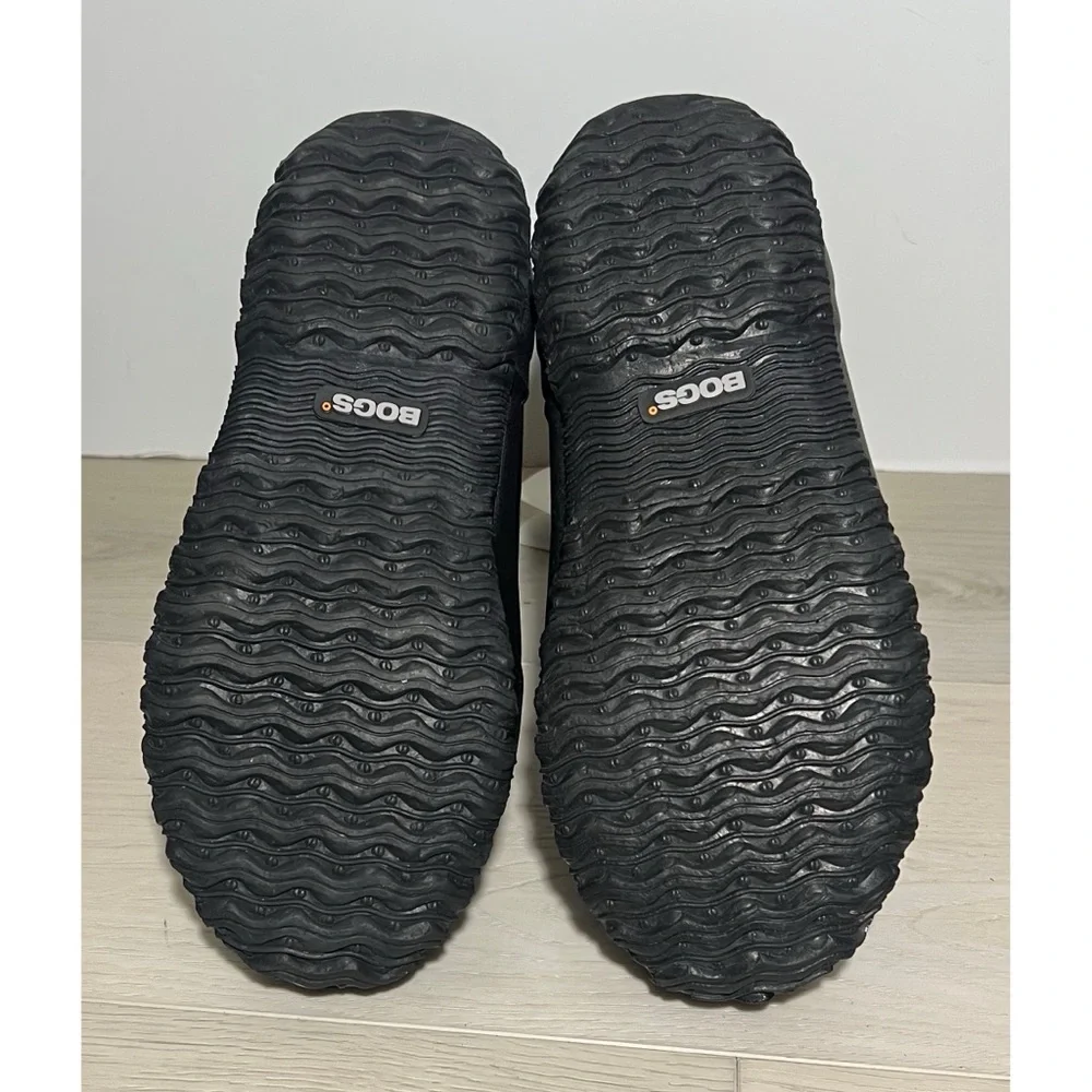*NEW BOGS Classic' Mid High Waterproof Snow Boot Black Size 11